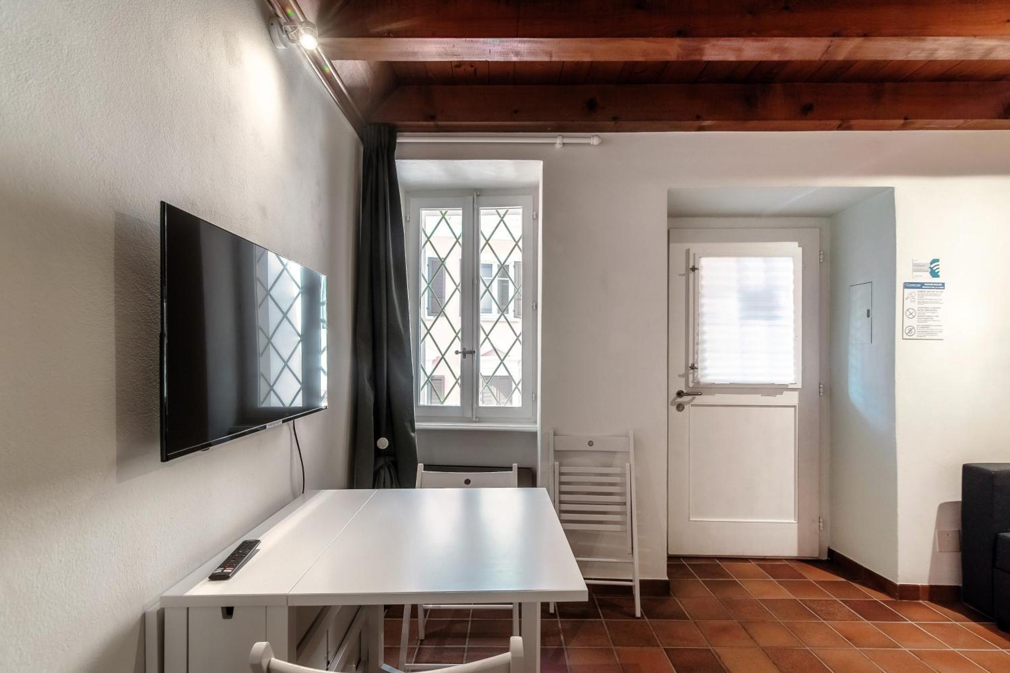 Pardo By Quokka 360 - Old Town Apartment Locarno